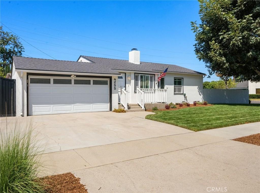 MLS #OC26197686 image #0