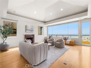 MLS #OC26197750 image #0
