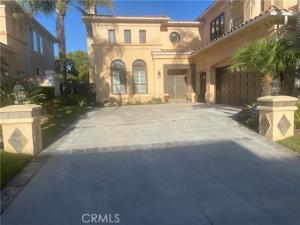 MLS #OC26197794 image #0