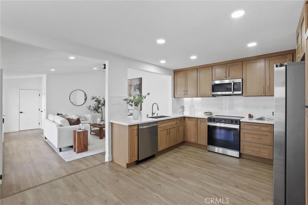 MLS #OC26197970 image #0