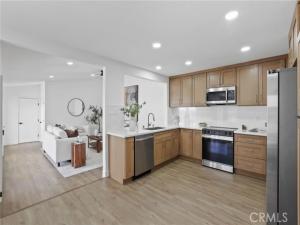 MLS #OC26197970 image #0