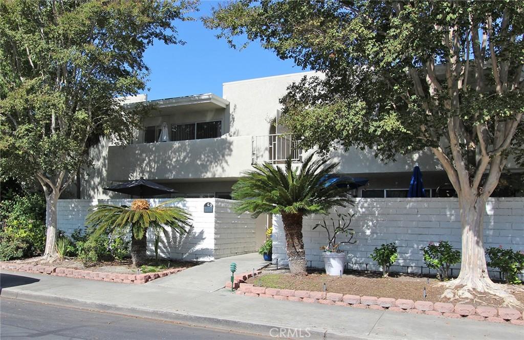 MLS #OC26197971 image #0