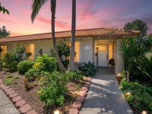 MLS #OC26198121 image #0