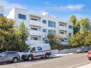 MLS #OC26198187 image #0