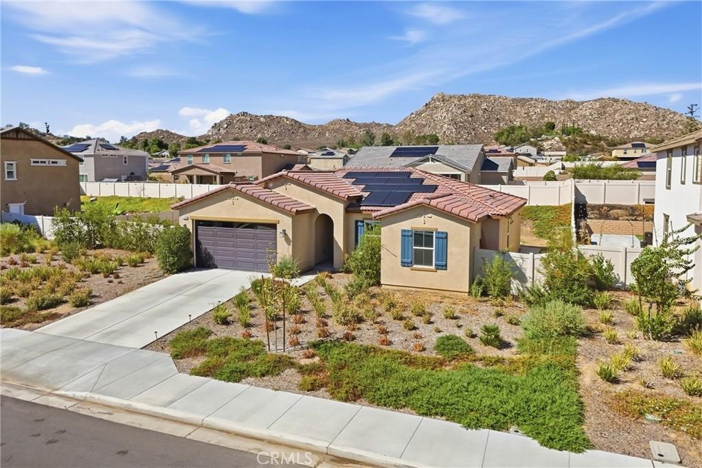 MLS #OC26198488 image #0