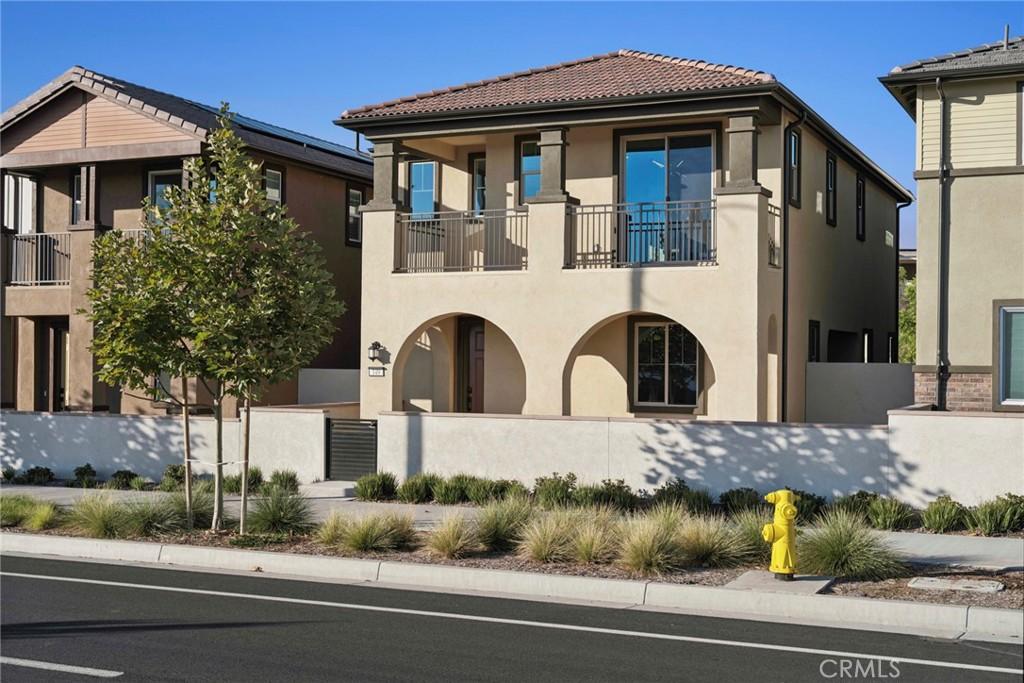 MLS #OC26198535 image #0