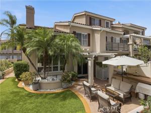 MLS #OC26198764 image #0
