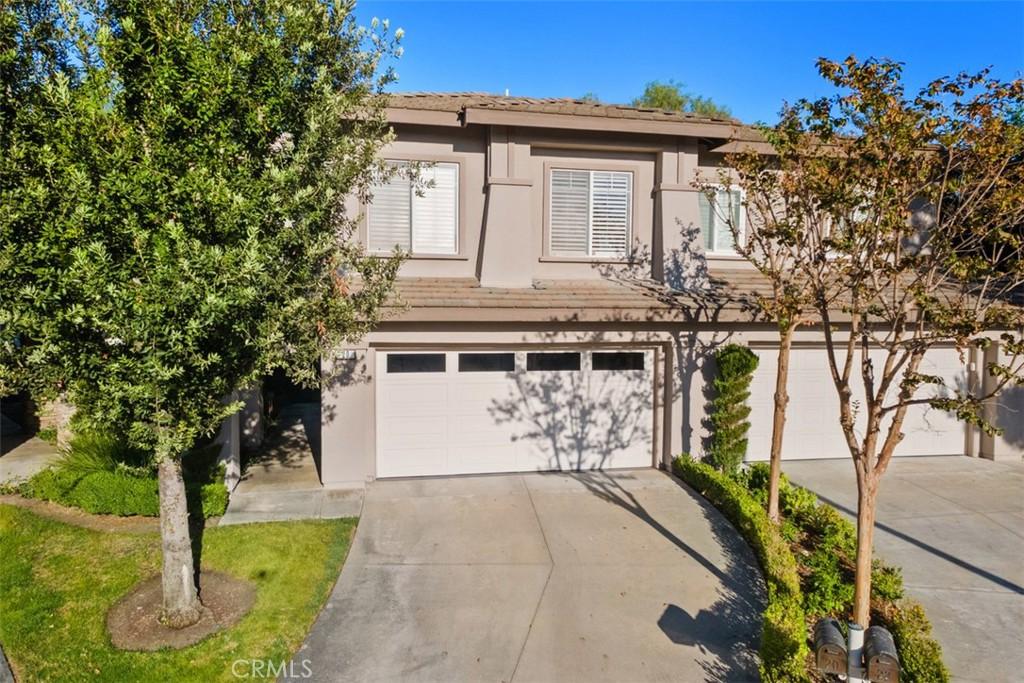 MLS #OC26198814 image #0