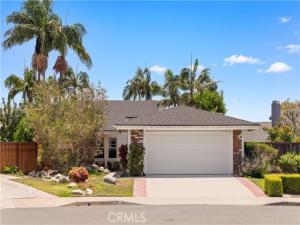 MLS #OC26198918 image #0