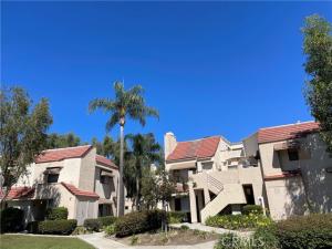MLS #OC26199003 image #0