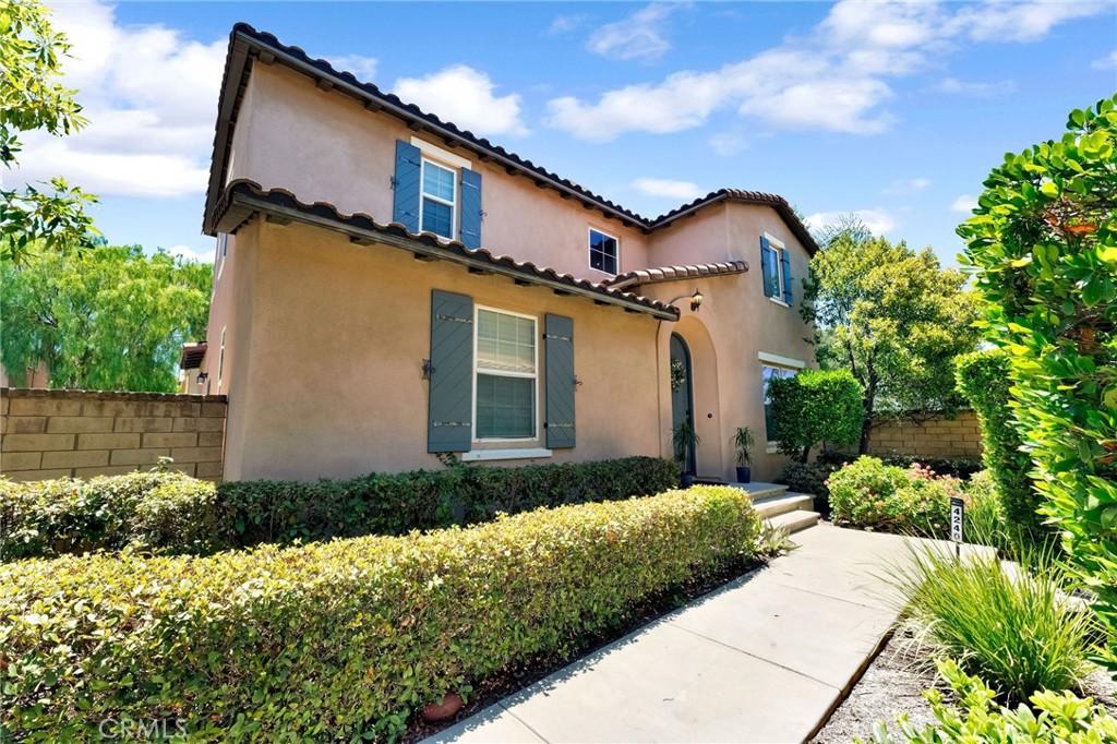 MLS #OC26199240 image #0