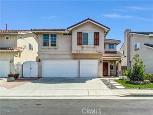 MLS #OC26199370 image #0