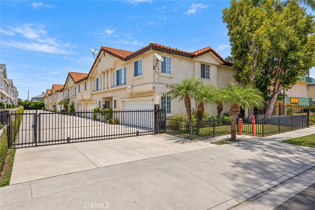 MLS #OC26199546 image #0