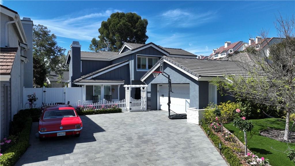MLS #OC26199973 image #0