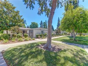MLS #OC26200041 image #0