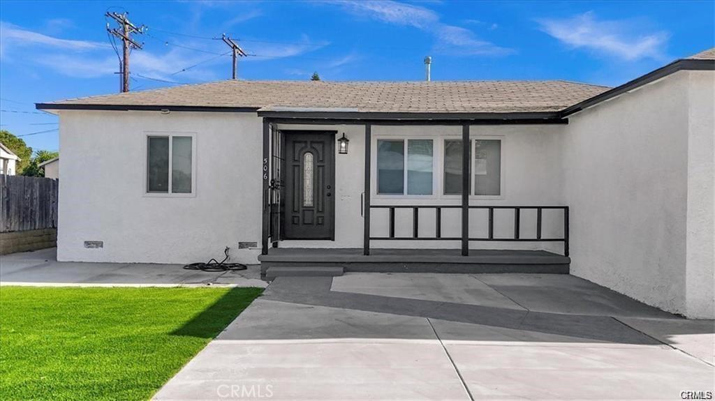 MLS #OC26200288 image #0