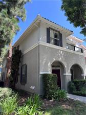 MLS #OC26200339 image #0