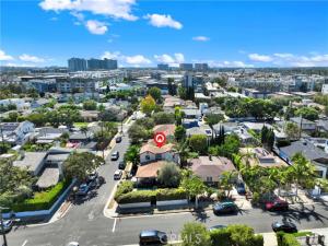 MLS #OC26200380 image #0