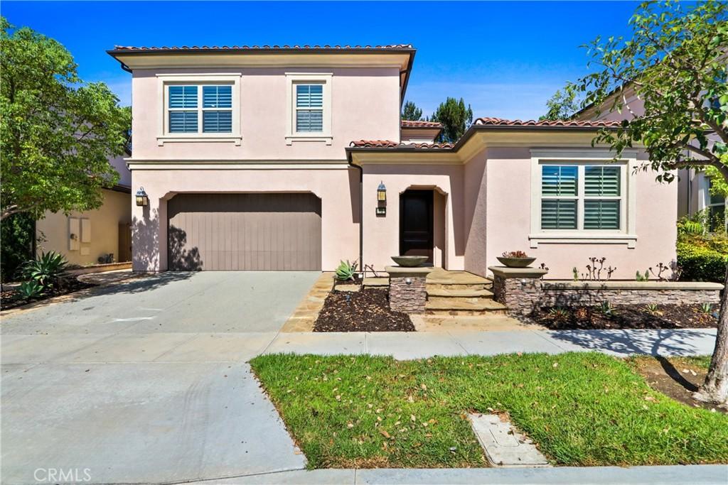 MLS #OC26200435 image #0
