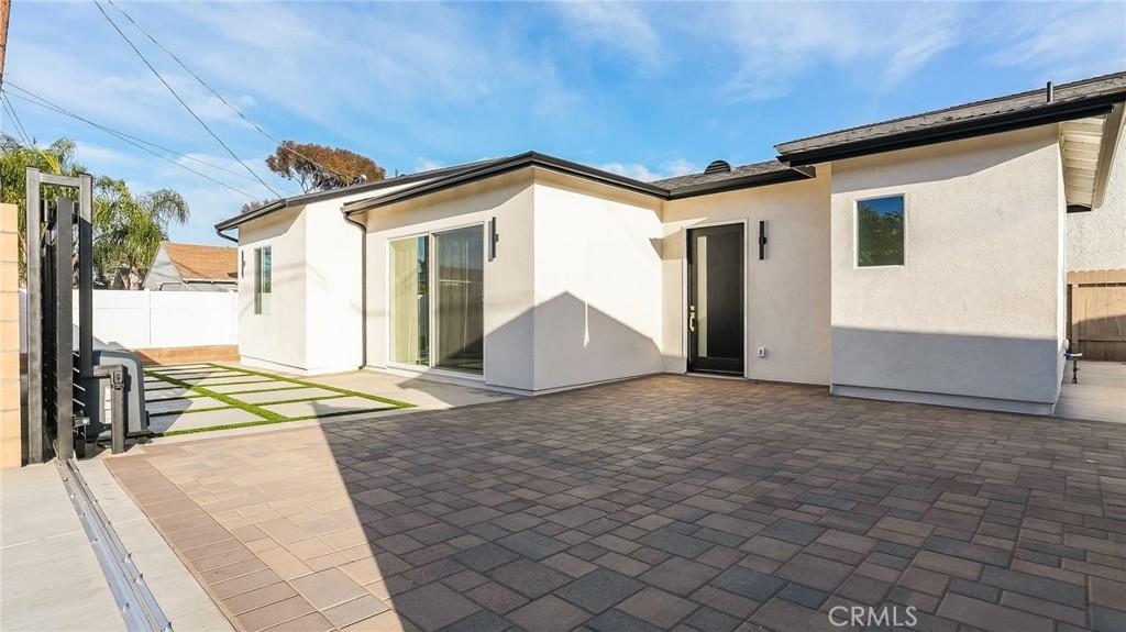 MLS #OC26200526 image #0