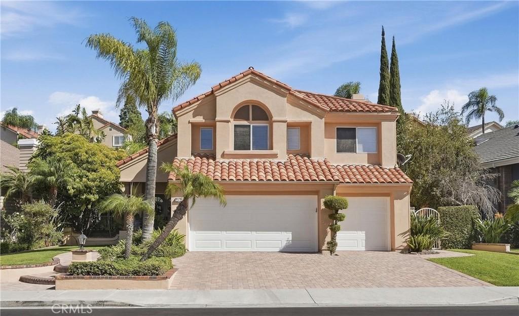 MLS #OC26200562 image #0