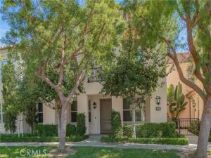 MLS #OC26200609 image #0