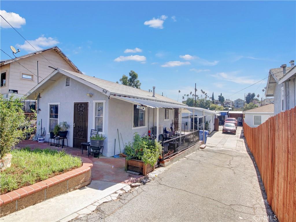 MLS #OC26200665 image #0
