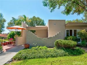 MLS #OC26200693 image #0