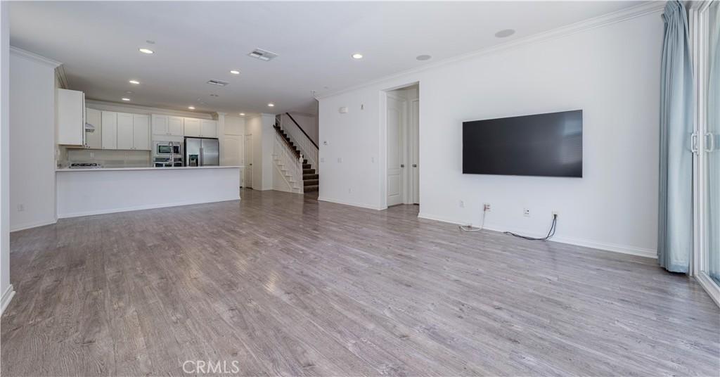 MLS #OC26200767 image #0
