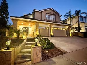MLS #OC26200838 image #0