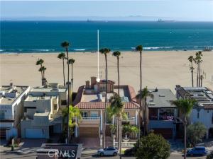 MLS #OC26200935 image #0