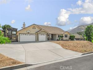 MLS #OC26201469 image #0