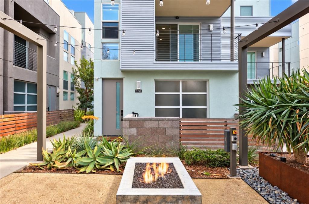 MLS #OC26201785 image #0