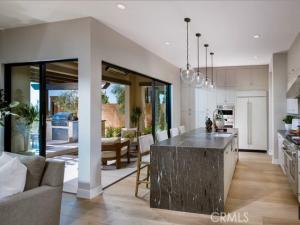 MLS #OC26202212 image #0