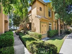 MLS #OC26202391 image #0