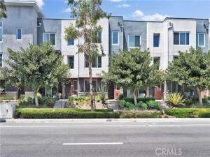 MLS #OC26202837 image #0