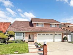 MLS #OC26202848 image #0