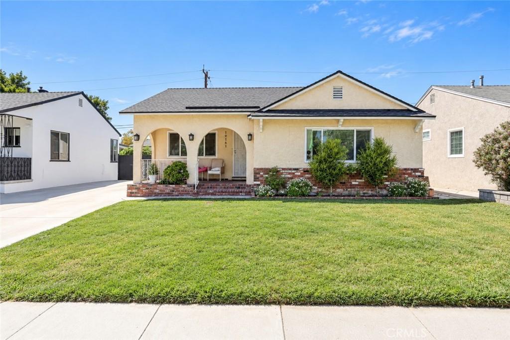 MLS #OC26203098 image #0
