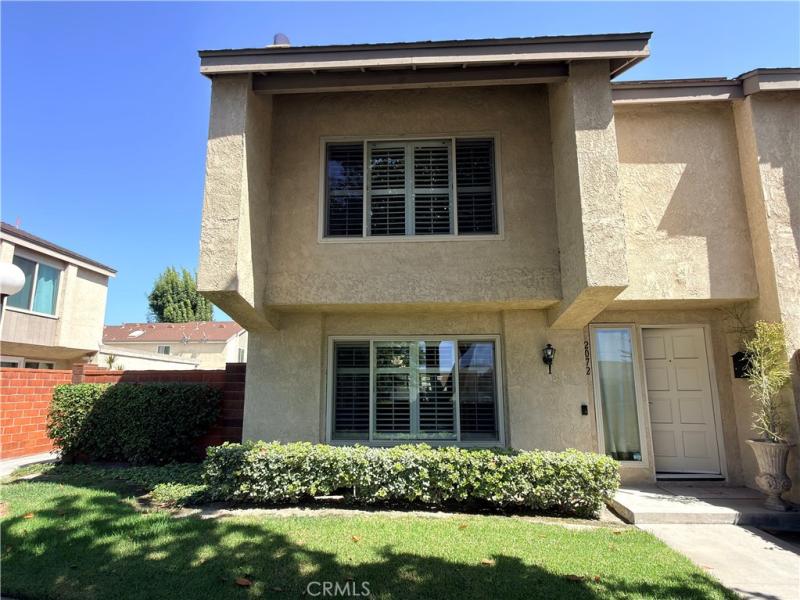 MLS #OC26203163 image #0