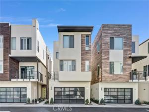MLS #OC26203430 image #0