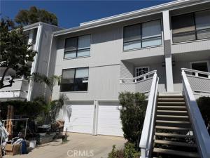 MLS #OC26203490 image #0