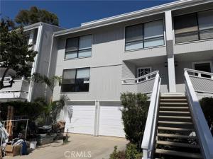 MLS #OC26203490 image #0