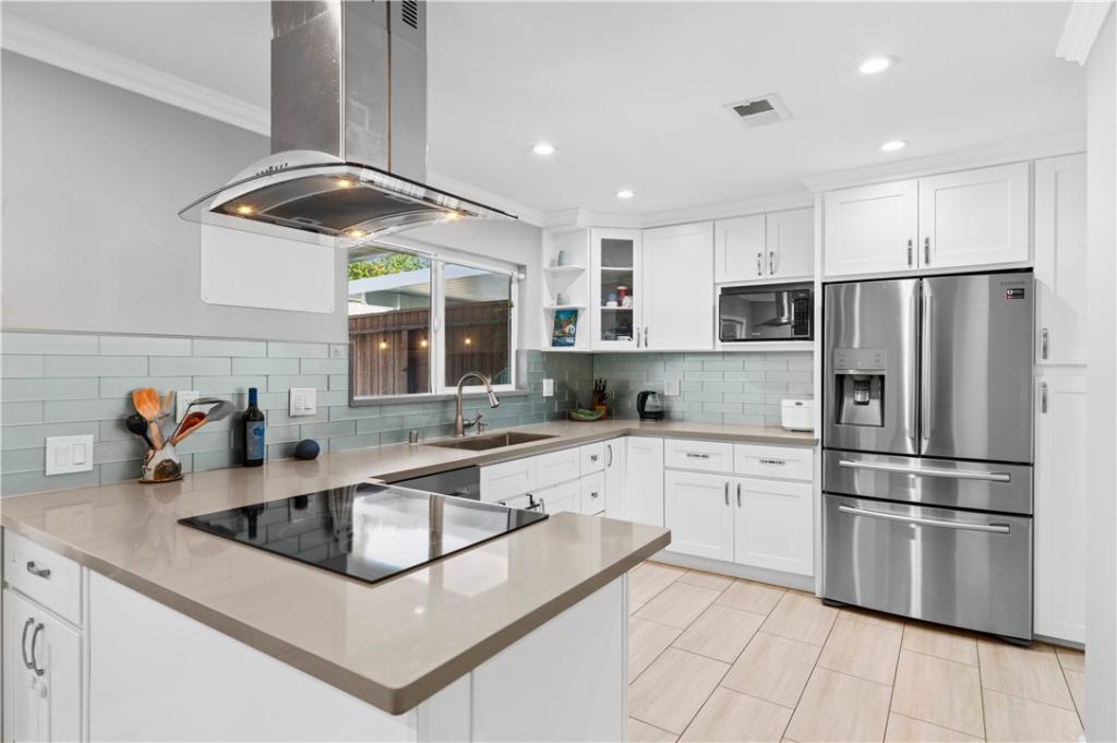 MLS #OC26203832 image #0