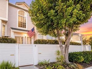 MLS #OC26203853 image #0