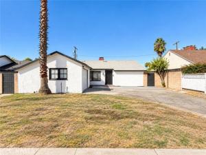 MLS #OC26203870 image #0