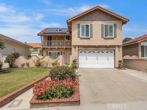 MLS #OC26204150 image #0