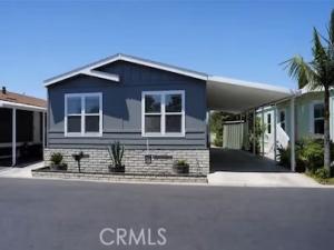 MLS #OC26204236 image #0