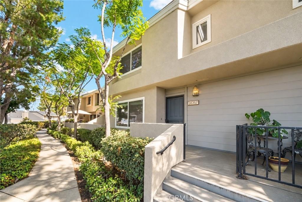 MLS #OC26204627 image #0