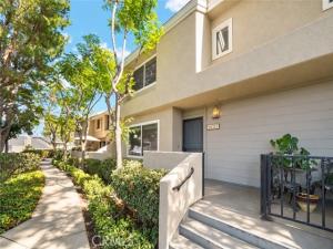 MLS #OC26204627 image #0
