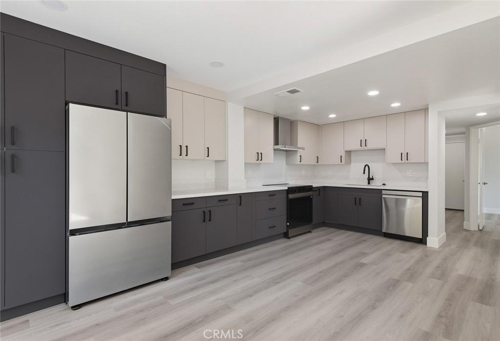 MLS #OC26204645 image #0